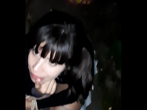 ❤️ Auf der Straße geschwollenen Penis im Austausch für Süßigkeiten ☑ Hard porn bei de.it-com.top ❌