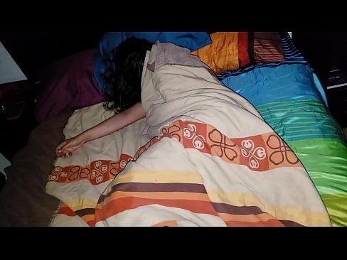❤️ Stiefsohn beschimpft seine junge Stiefmutter, während sie schläft. ☑ Hard porn bei de.it-com.top ❌